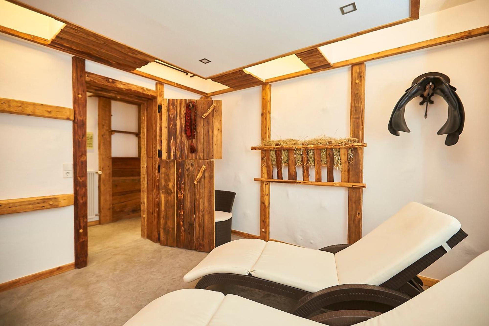 Hotel Rössle Trochtelfingen Kültér fotó