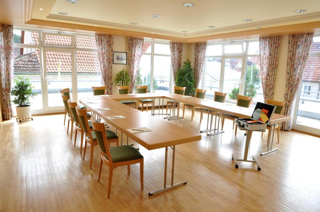 Hotel Rössle Trochtelfingen Kültér fotó